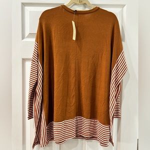 Doe & Rae burnt orange & cream sweater / poncho size Small New with tags NWT
